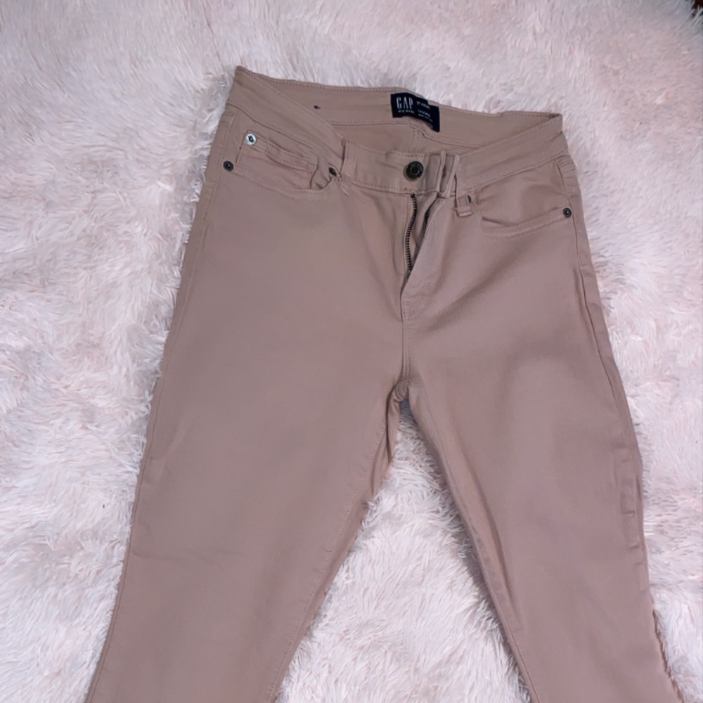 Gap  Colored Jeans in pink